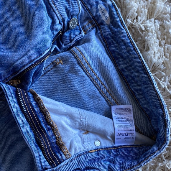Old Navy Jeans - Picture 3 of 3